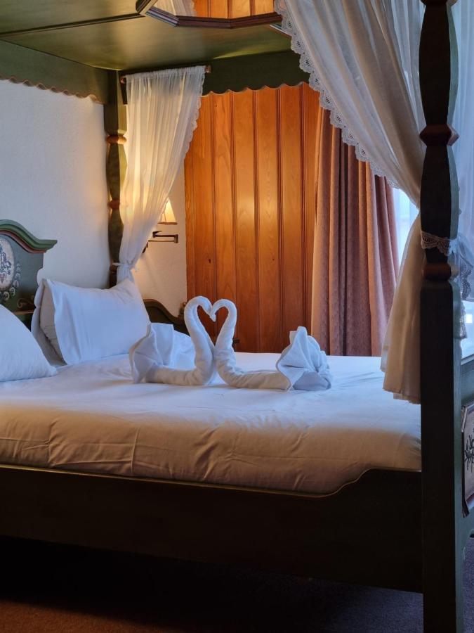 Hotel Et Spa Du Scharrach Scharrachbergheim-Irmstett ภายนอก รูปภาพ